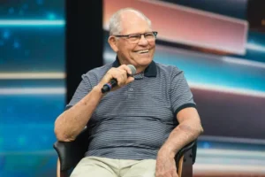 Morre Silvio Matos, ator e dublador que virou fenômeno na internet