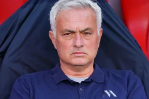 Mourinho vira alvo do Real Madrid e agita bastidores do futebol