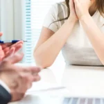 Mulheres recebem 21,3% a menos que homens em empresas privadas com mais de 100 empregados