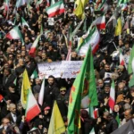 Multidões no Irã marcam 40º dia da morte do líder Supremo Khamenei