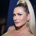 'Não sou obrigada a sorrir', diz Lívia Andrade após polêmica no Domingão com Huck