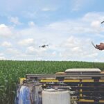 Nova geração de produtores investe na pulverização por drone