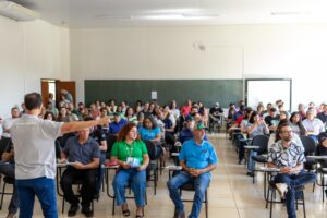 Núcleos de Cooperação Socioambiental promove oficinas de segurança digital para idosos no PR e Sul do MS