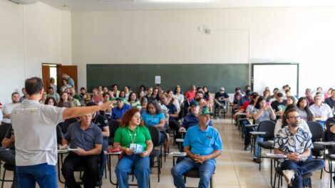 Núcleos de Cooperação Socioambiental promove oficinas de segurança digital para idosos no PR e Sul do MS