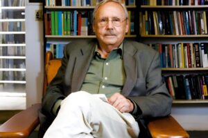 Núcleos de Cooperação Socioambiental promovem webinar com Ladislau Dowbor sobre economias sustentáveis