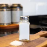 Oito itens da cozinha que acumulam mais germes do que um banheiro