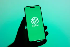 OpenAI compra startup de finanças com IA e encerra plataforma Hiro