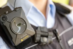 PM que matou mãe de 5 filhos em SP estava sem câmera corporal por falta de cadastro