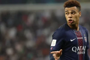 PSG domina o Liverpool e sai na frente em reedição de mata-mata na Champions