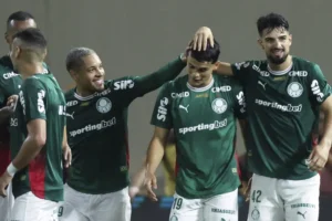 Palmeiras esquece vice e inicia na Colômbia a busca pelo tetra da Libertadores