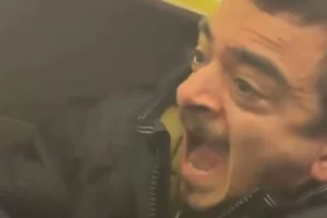 Passageiro se esconde no local das malas para não pagar passagem; veja