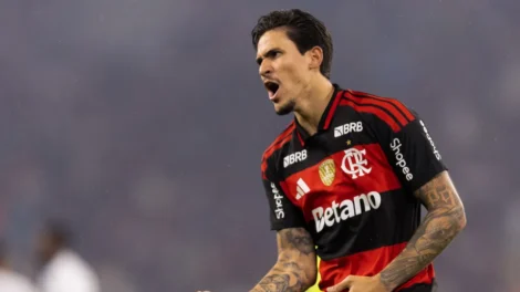 Pedro supera gremista e vira vice-artilheiro do Brasil no ano; veja ranking
