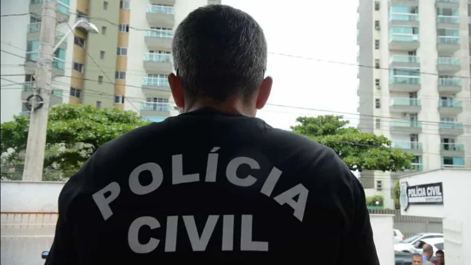 Polícia civil desarticula grupo que aplicava golpes contra idosos