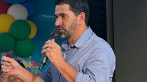 Prefeito de Floresta se pronuncia após ser detido com carro clonado em Maringá: "Levamos um golpe"