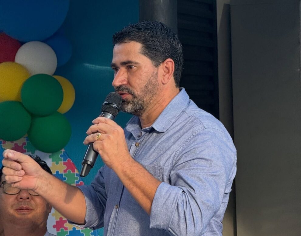 Prefeito de Floresta se pronuncia após ser detido com carro clonado em Maringá: "Levamos um golpe"