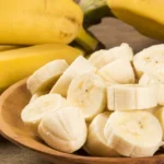 Quer emagrecer ou ter mais energia? Veja a melhor hora para comer banana