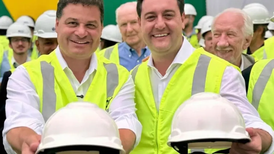 Ratinho Jr escolhe Sandro Alex para ser candidato ao Governo do Paraná