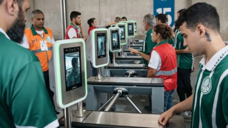 Reconhecimento facial amplia público nos estádios e reforça segurança