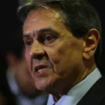 Roberto Jefferson terá de pagar R$ 200 mil a agente ferida ao prendê-lo