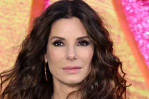 Sandra Bullock ultrapassa 3 milhões de seguidores após estrear nas redes sociais