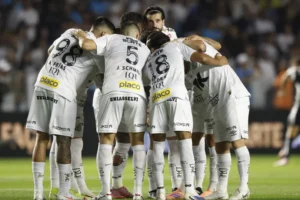 Santos mira reação contra Atlético-MG na Vila para aliviar tensão e buscar fôlego no Brasileiro