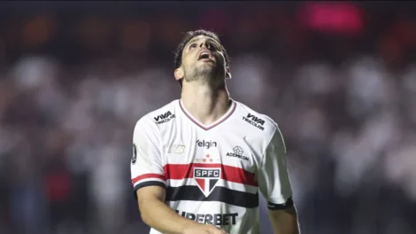 São Paulo conta com Luciano e Calleri para tentar convencer na Copa Sul-Americana