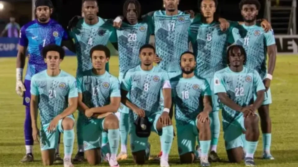 Seleção 'menos popular' da Fifa busca técnico e faz anúncio no Facebook