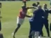 Soco de jogador em torcedor em pleno gramado deixa Inglaterra em choque
