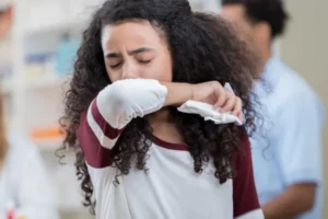 Tosse, febre e coriza: doenças respiratórias aumentam no outono