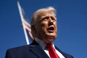 Trump ameaça tarifa de 50% contra China se país ajudar o Irã