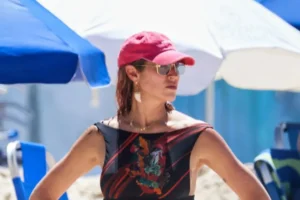 “Vivendo um inferno, com um algoz em casa”: Luana Piovani sobre o filho