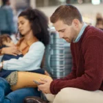 Voo atrasado ou cancelado? O que fazer se isso acontecer