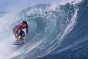 WSL se reformula em temporada com volta de Medina e hegemonia brasileira à prova