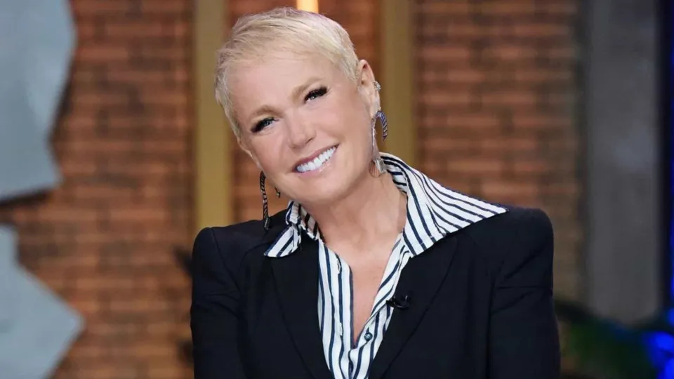 Xuxa comenta acusações de satanismo em discos e diz que mensagens eram 'de alegria'
