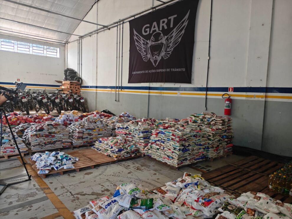 Alimentos arrecadados na Tiradentes poderão beneficiar 89 entidades de Maringá