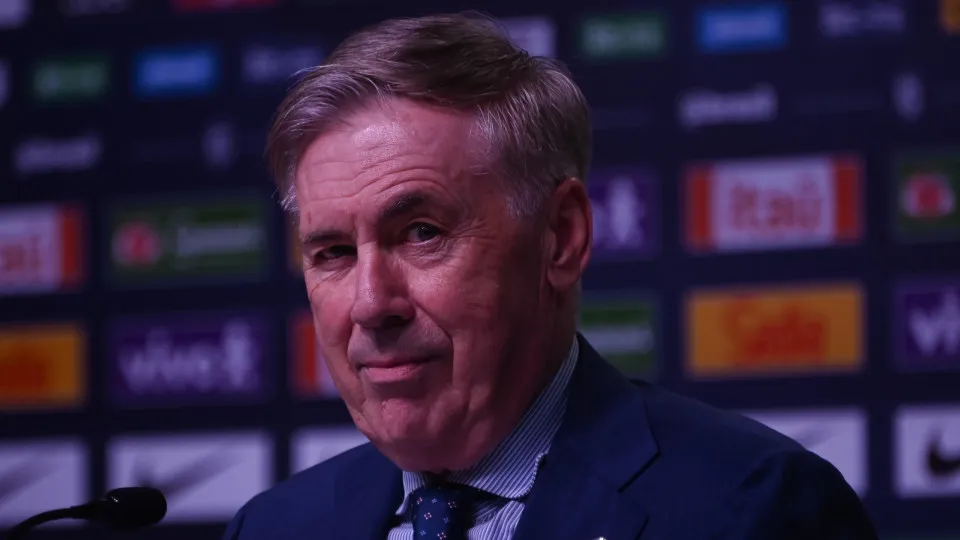 Ancelotti dobra aposta em perfil 'camaleônico' na luta pelo hexacampeonato