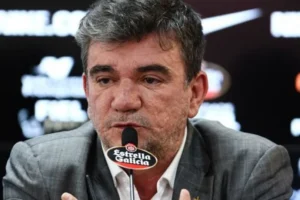 Andrés Sanchez é expulso do Corinthians por uso irregular de cartão corporativo