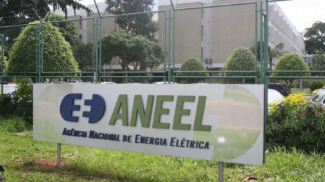 Aneel aprova R$ 5,5 bi para reduzir conta de luz em 22 distribuidoras