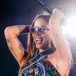 Anitta lança música para a Copa em parceria com Lisa, do Blackpink, e rapper Rema