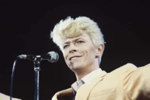 Antigo apartamento de David Bowie nos EUA está à venda por R$ R$ 24,5 milhões