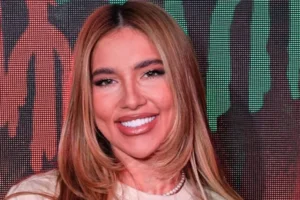 Após anunciar término, Virginia deixa a Espanha e retorna ao Brasil