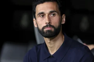 Arbeloa já abre a porta do Real Madrid a Mourinho: "Muito feliz"