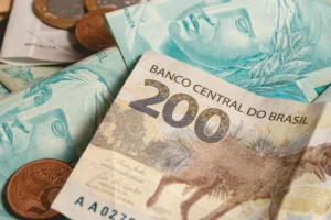 Arrecadação federal bate recorde e supera R$ 278 bilhões em abril