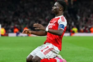 Arsenal derrota Atlético e volta à final da Champions League após 20 anos