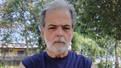Ator do “Zorra Total” reaprende a andar após 75 dias internado