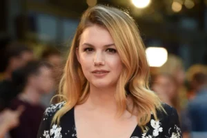 Atriz de 'Game of Thrones' relata surto psicótico após entrar em seita espiritual