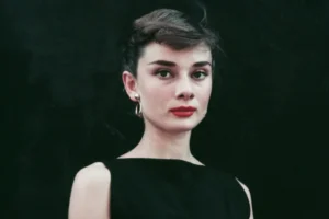 Audrey Hepburn: O lado sombrio da 'Bonequinha de Luxo'