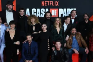 Autor de 'La Casa de Papel' expõe falta de remuneração a roteiristas no país