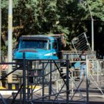 Avenida XV de Novembro com a Getúlio Vargas tem interdição parcial para montagem da estrutura do desfile de aniversário de Maringá