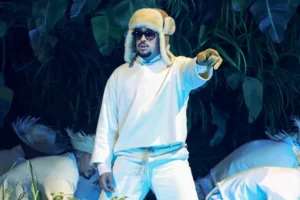 Bad Bunny diz sentir saudades do Brasil e faz declaração: 'Me apaixonei'